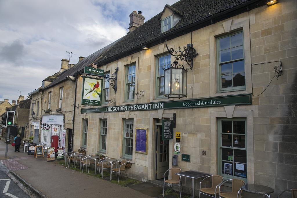 The Golden Pheasant Hotel Burford Esterno foto