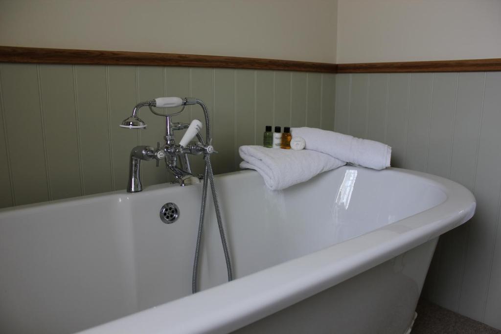 The Golden Pheasant Hotel Burford Camera foto