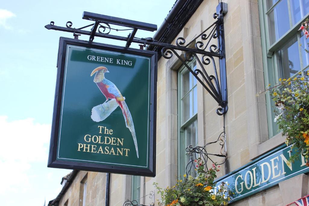 The Golden Pheasant Hotel Burford Esterno foto