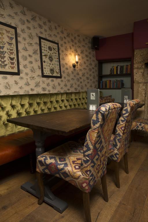 The Golden Pheasant Hotel Burford Esterno foto